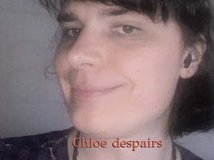 Chloe_despairs