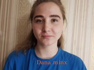 Dana_minx