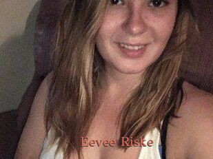 Eevee_Riske