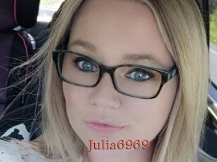 Julia6969