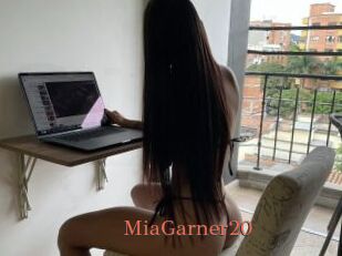 MiaGarner20