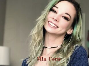 Mia_Fern