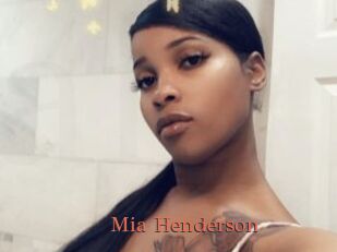 Mia_Henderson