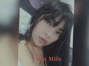 Mia_Mills