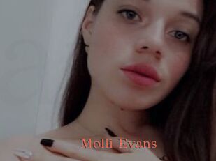 Molli_Evans