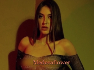 Medeeaflower