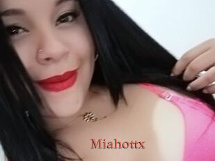 Miahottx