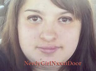 NerdyGirlNxxxtDoor