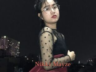 Nikki_Mayze